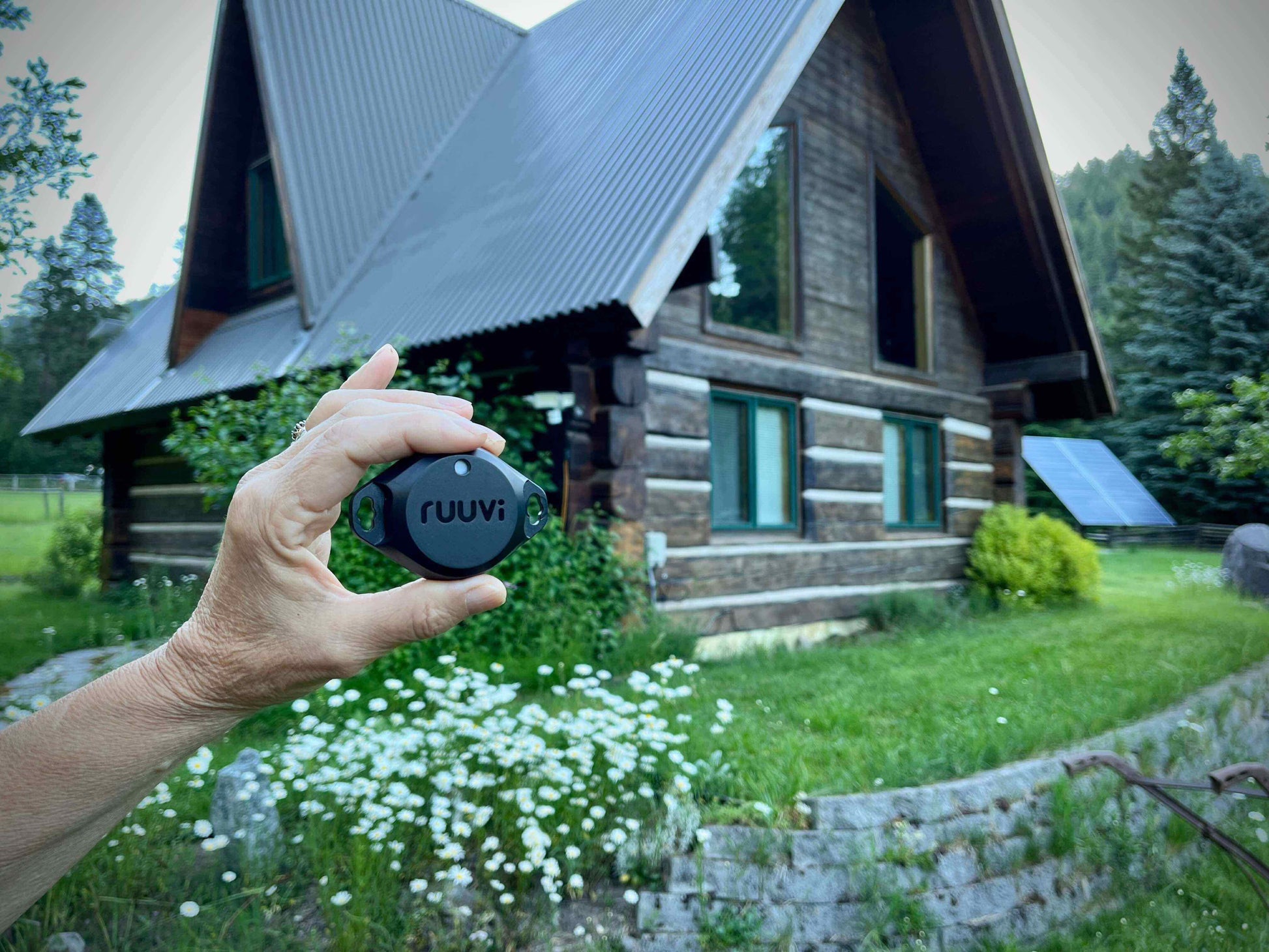 RuuviTag Pro 3in1 monitoring cabin